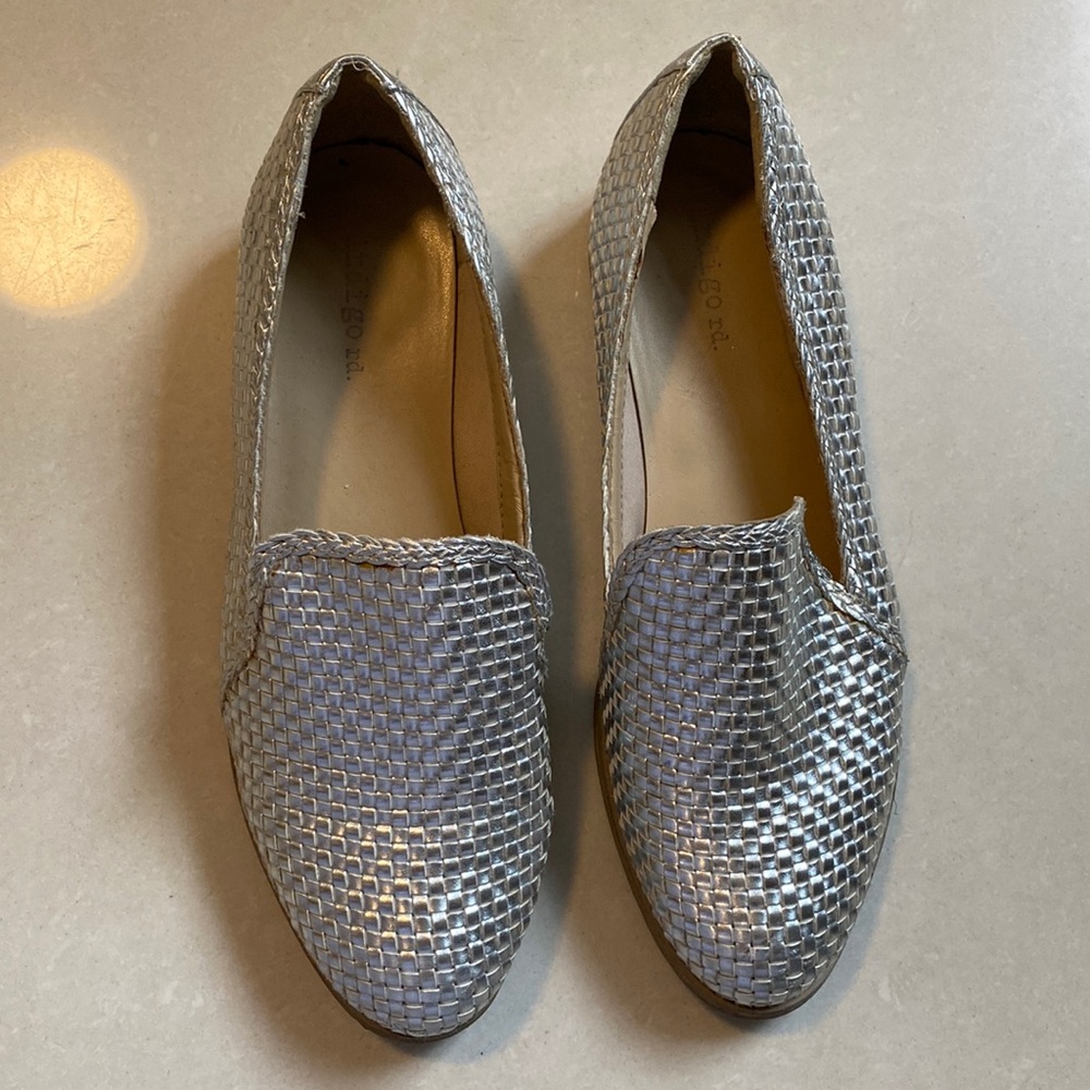 Indigo Rd. Silver woman’s loafer